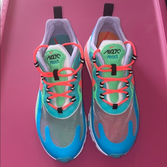 Nike Air Max 270 React “Psychedelic Movement” - Picture 6 of 8